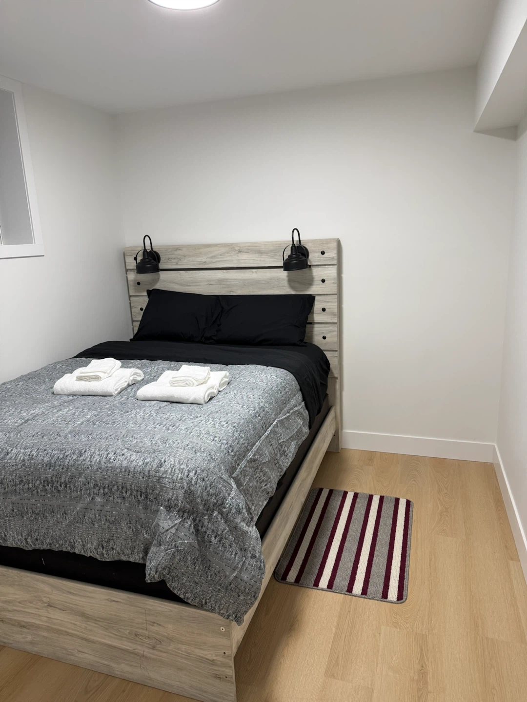 Room for rent!!