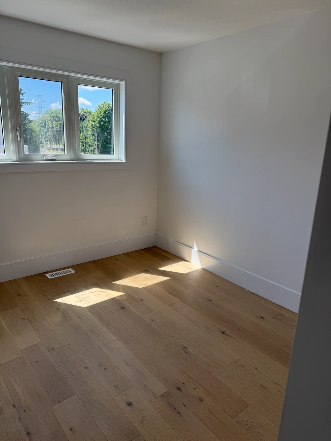 Room for rent!! - photo 2