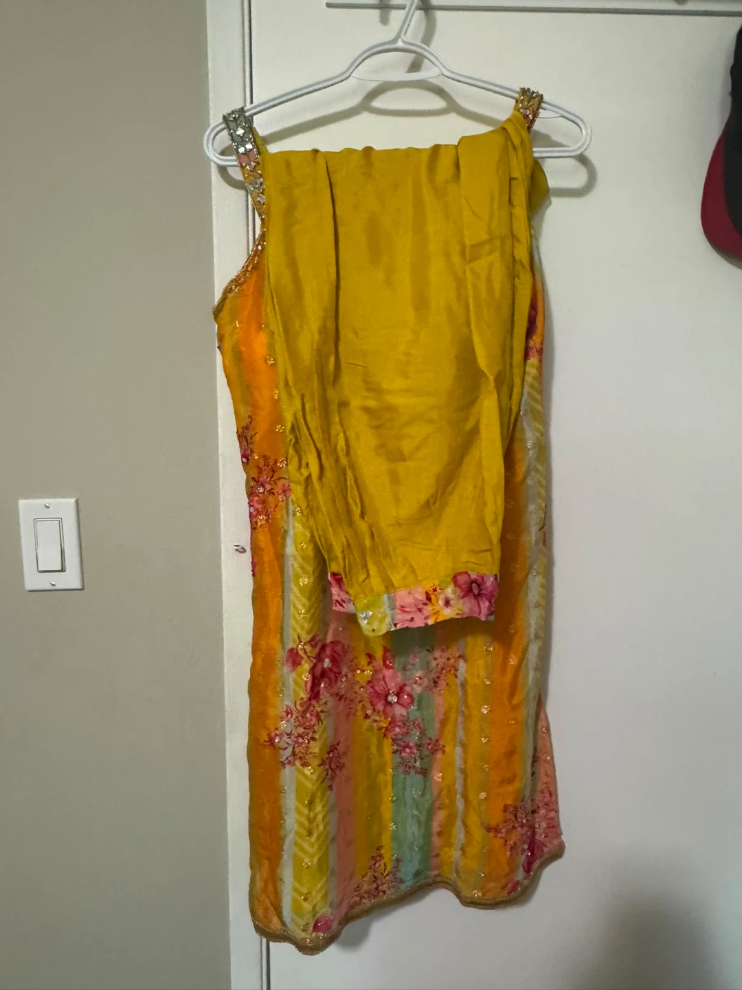 Ssu Embroidered Salwar Kameez Set - photo 2