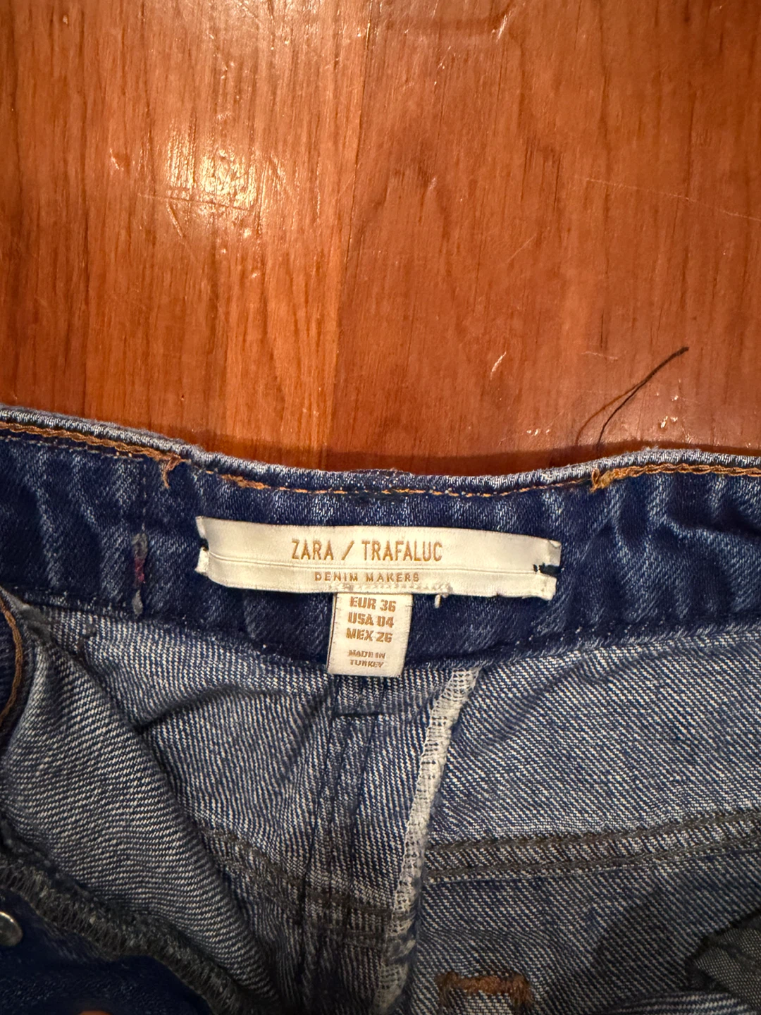 ZARA / TRAFALUC Denim Shorts with Embroidery and Distressing - photo 3
