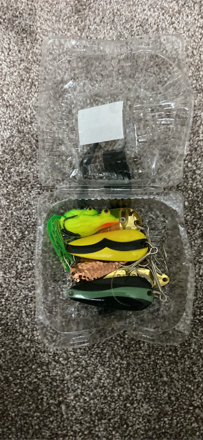 Fishing lures - photo 2