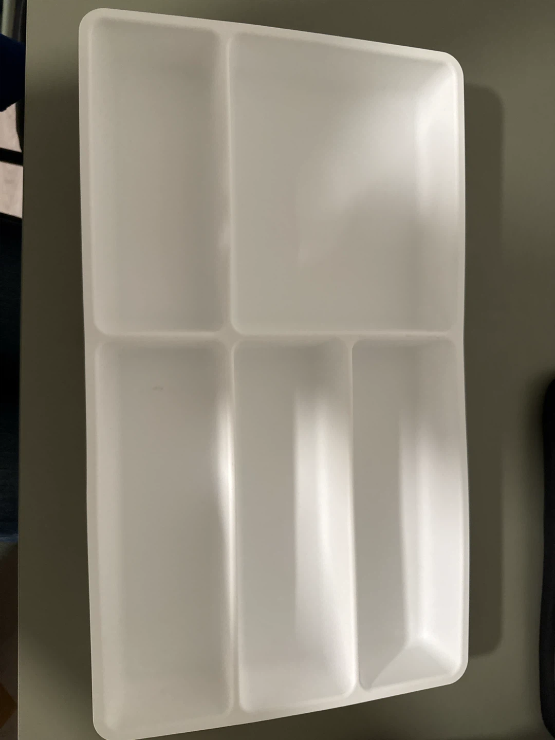 White Plastic Cutlery Tray