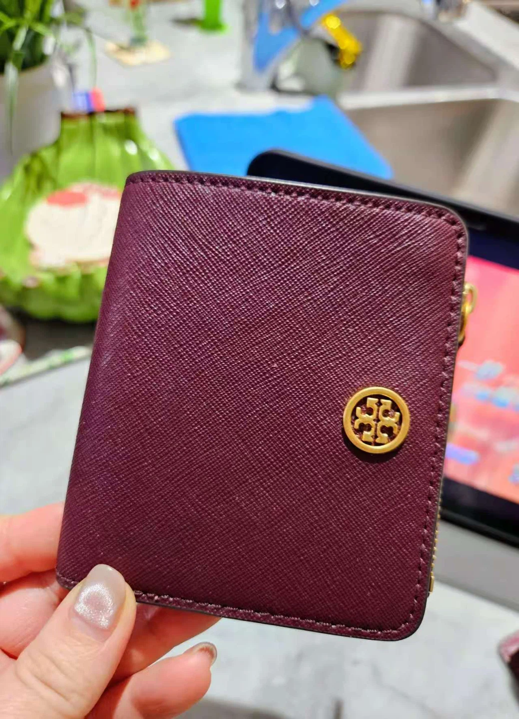 Tory Burch Burgundy Wallet - NEED TO SELL EVERYTHING - photo 2