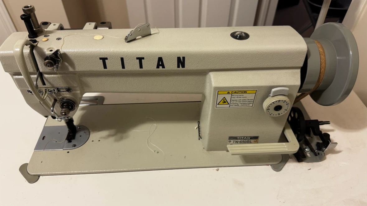 Titan TN-650BL Industrial Sewing Machine