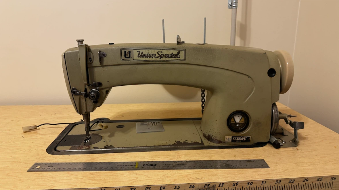 Union Special 63400KB Industrial Sewing Machine - photo 2