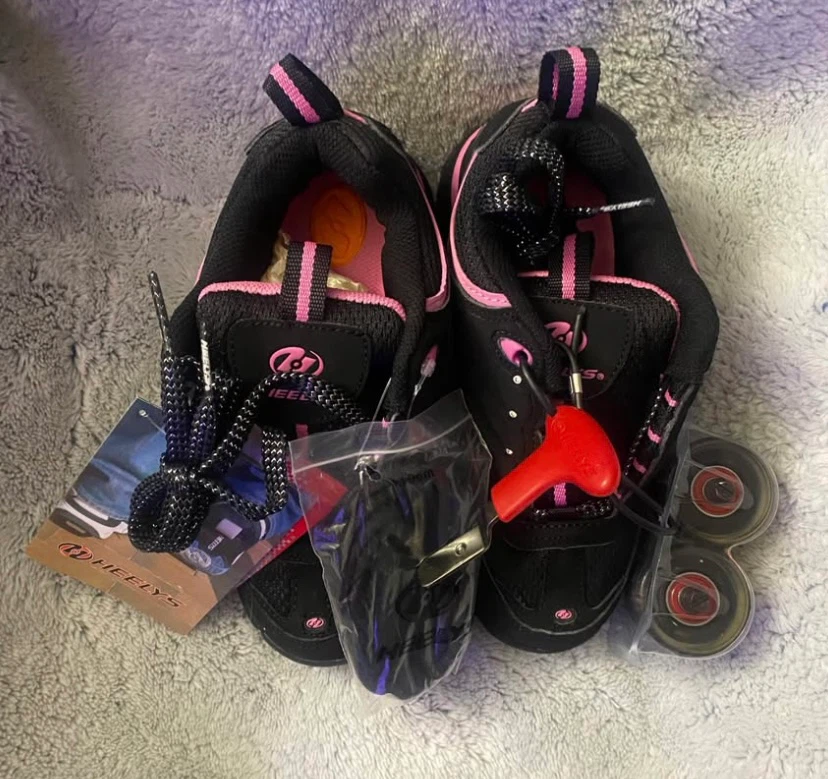 Heelys Glitz Style #9119 Black/Pink Shoes - photo 2