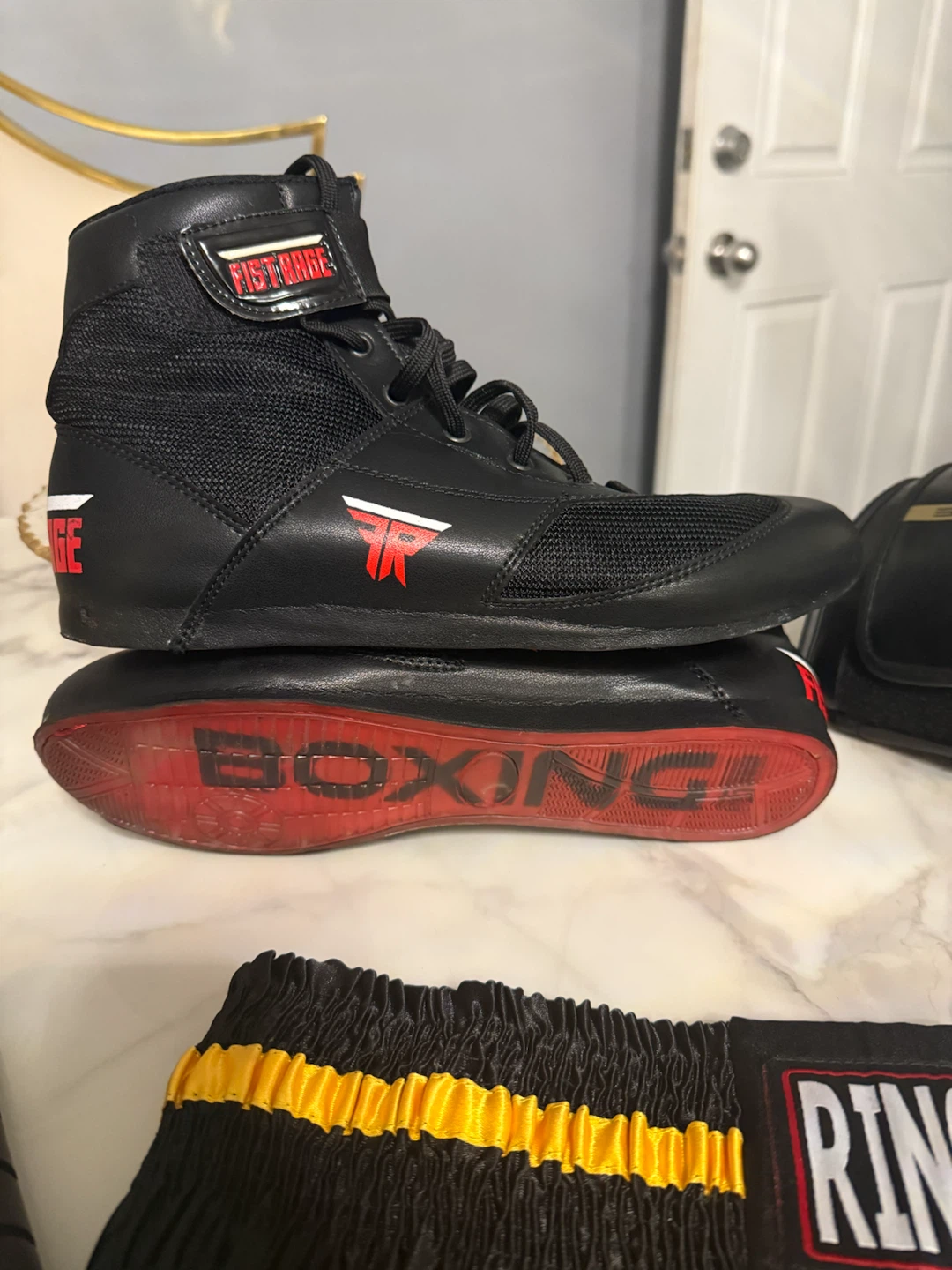 Boxing Gear Set: Shorts, Gloves, Boots, Jump Rope - photo 2