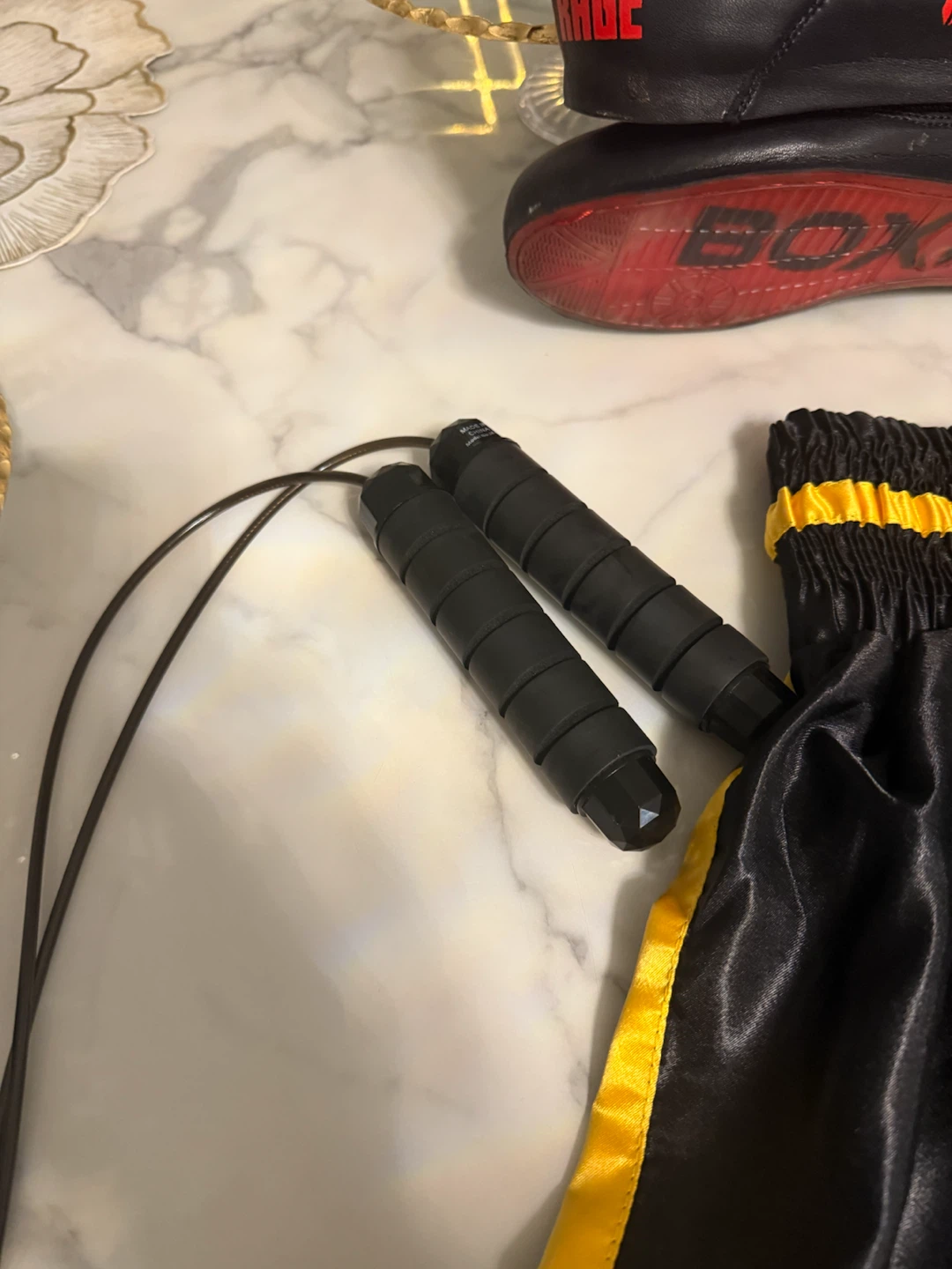 Boxing Gear Set: Shorts, Gloves, Boots, Jump Rope - photo 5
