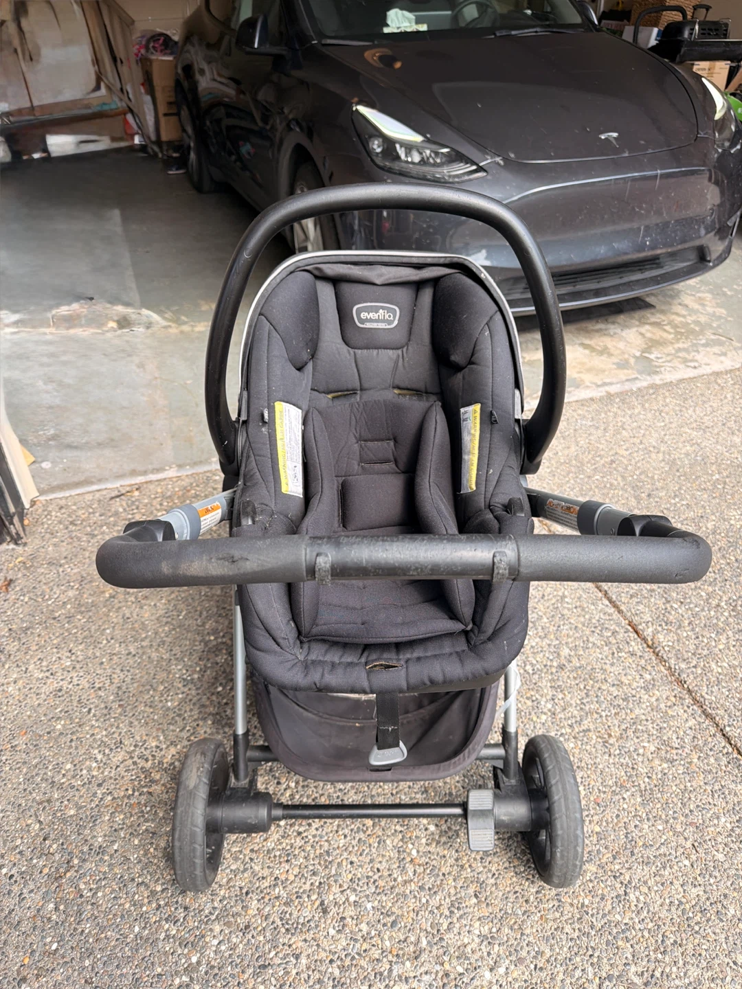 Evenflo Pivot Xpand Travel System Stroller & Car Seat - photo 5