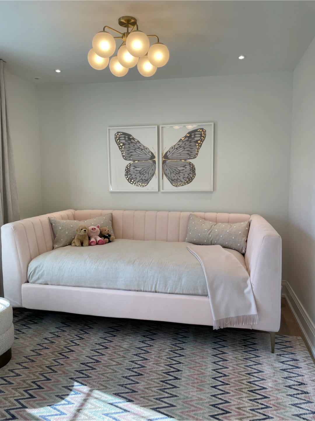 Pottery Barn Kids Daybed