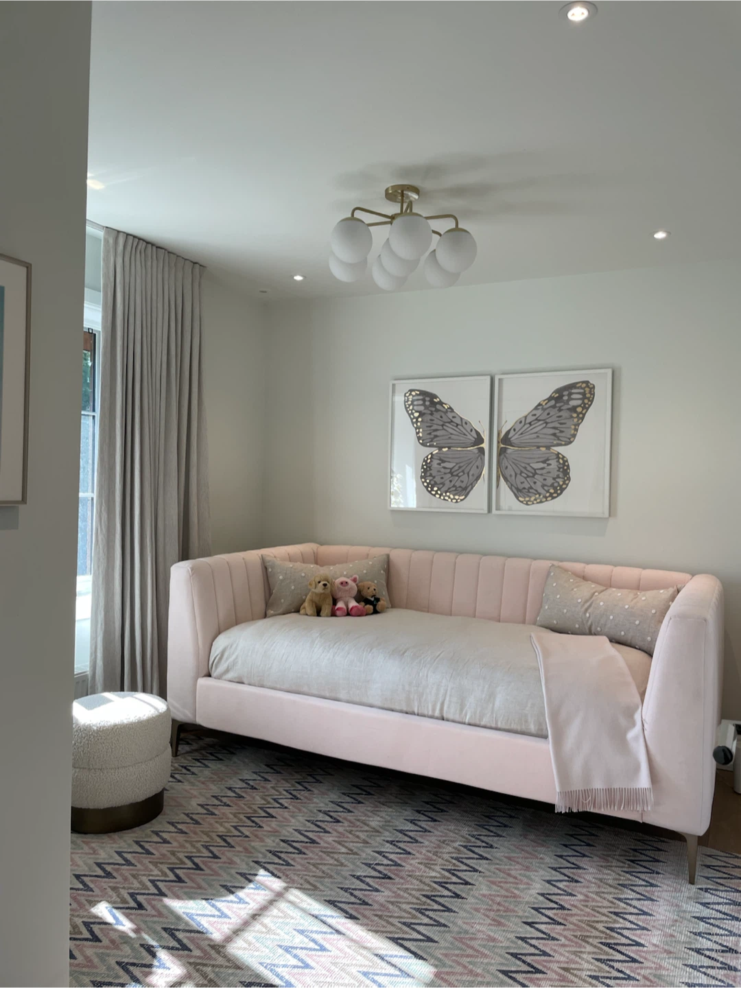 Pottery Barn Kids Daybed - photo 2