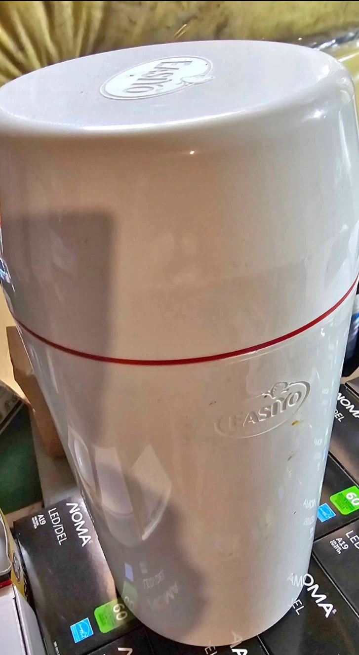 EasiYo Yogurt Maker