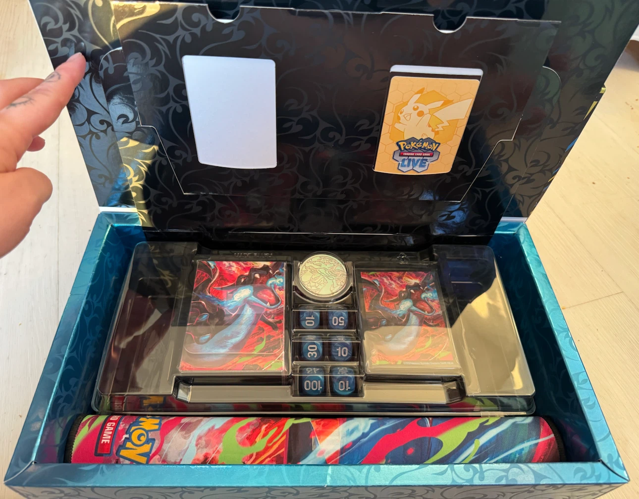 Charizard upc box accessories