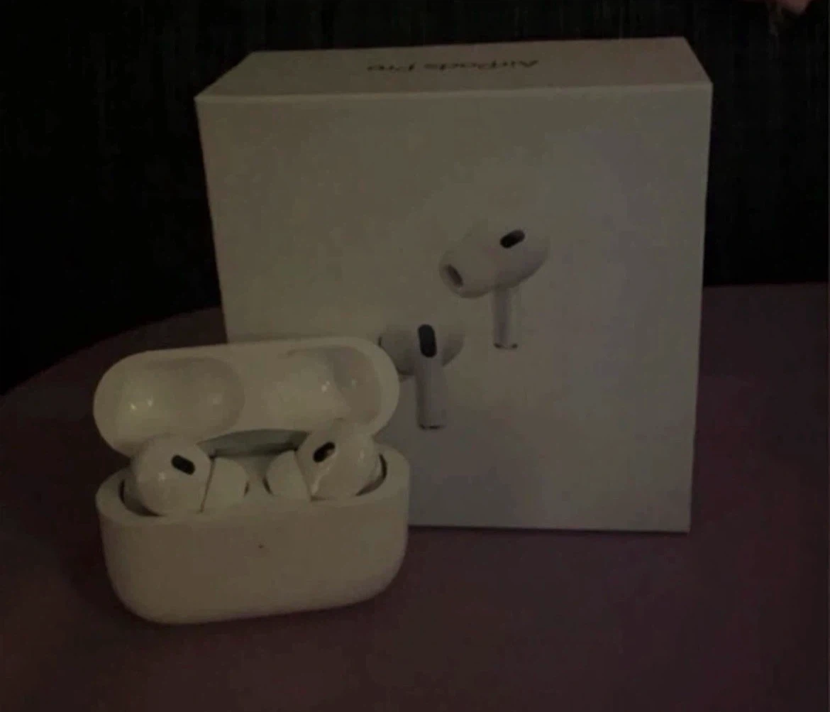 (2nd Gen) AirPod Pros