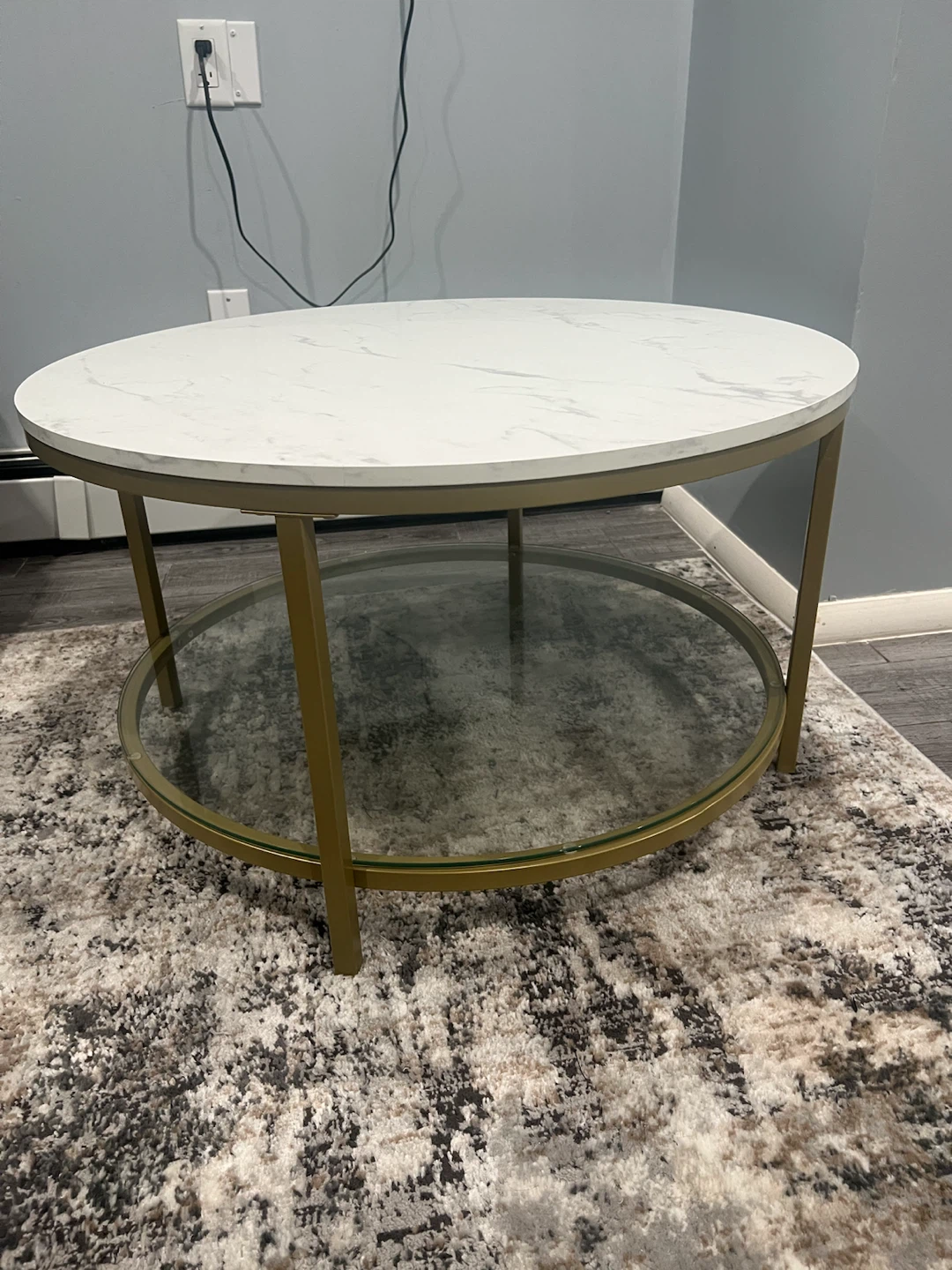 Round Coffee Table with White Marble Top and Gold Frame - photo 2