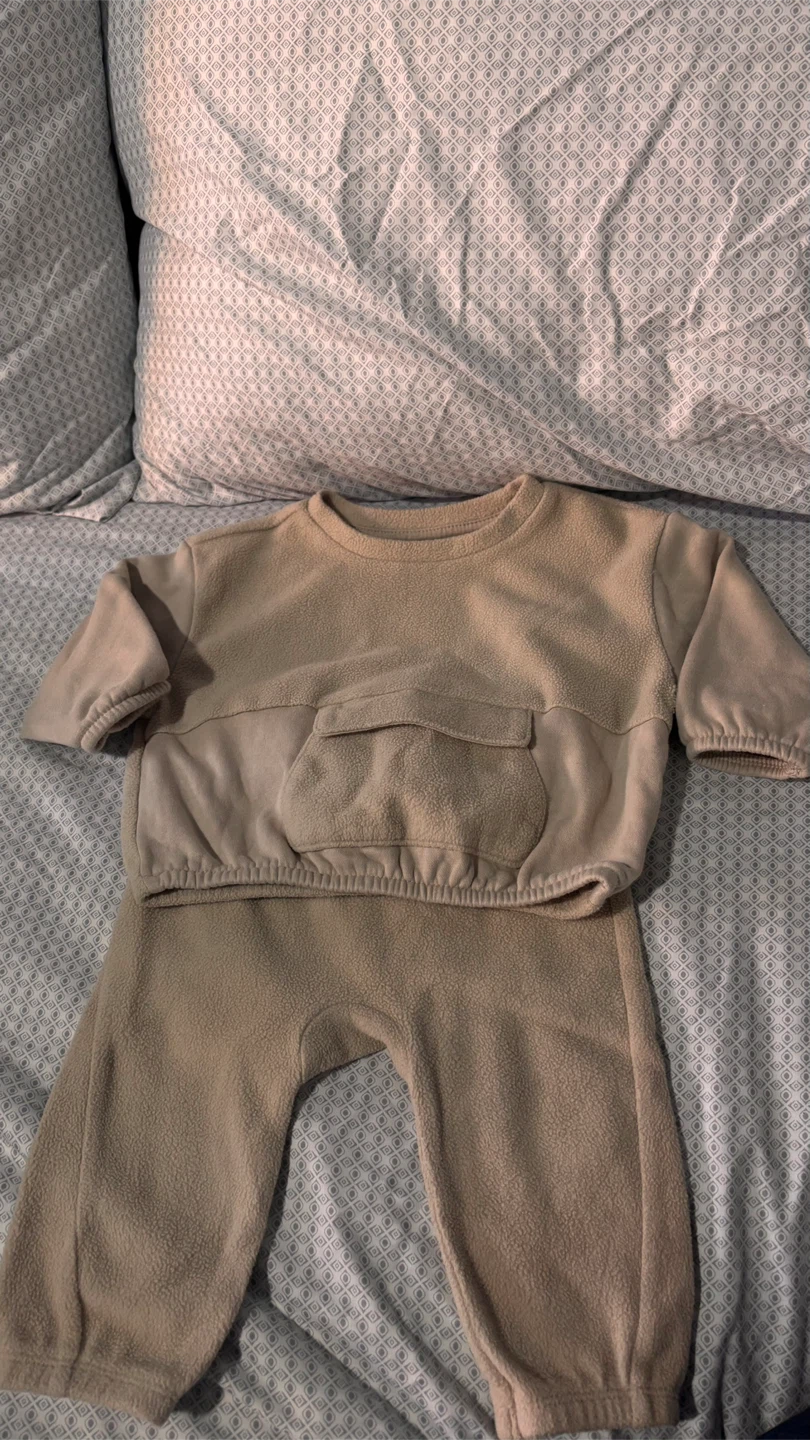 Kids Nike Black Hoodie and Joggers Set - photo 5