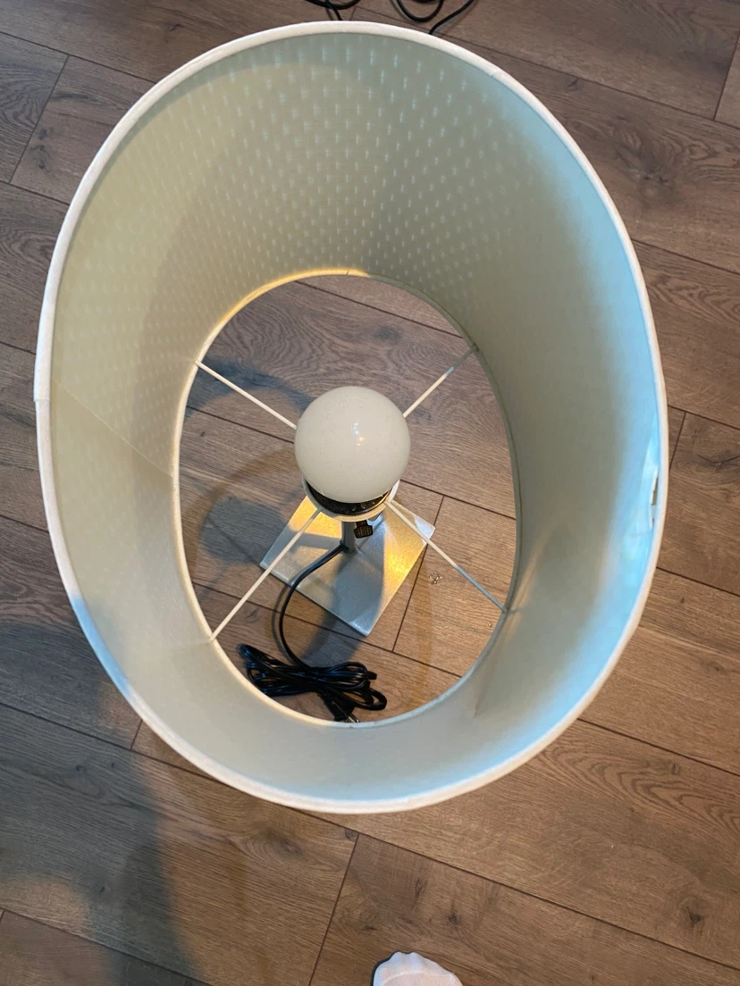 Modern Table Lamp with Woven Shade