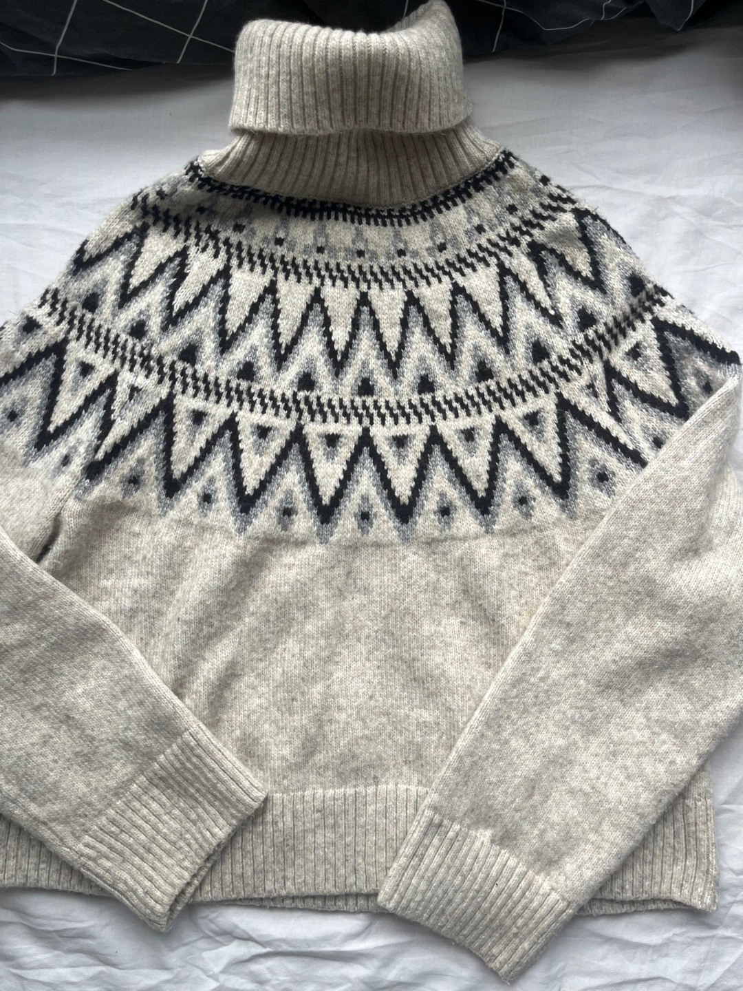 H&M Fair Isle Turtleneck Sweater Size S