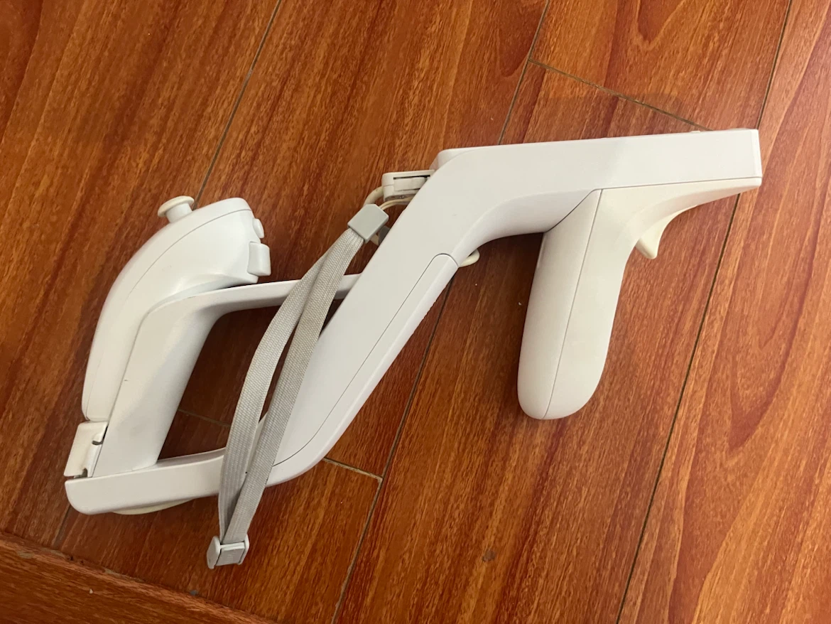 Nintendo Wii Zapper Gun Attachment - photo 2
