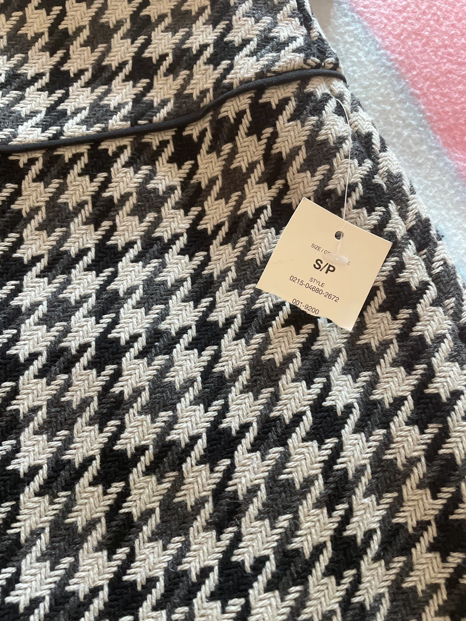 Brand new Suzy Shier Houndstooth Mini Skirt S/P - photo 4