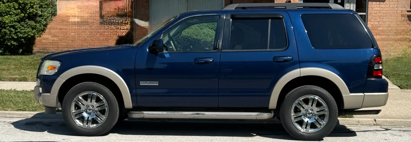 Ford Explorer Eddie Bauer Edition - photo 3