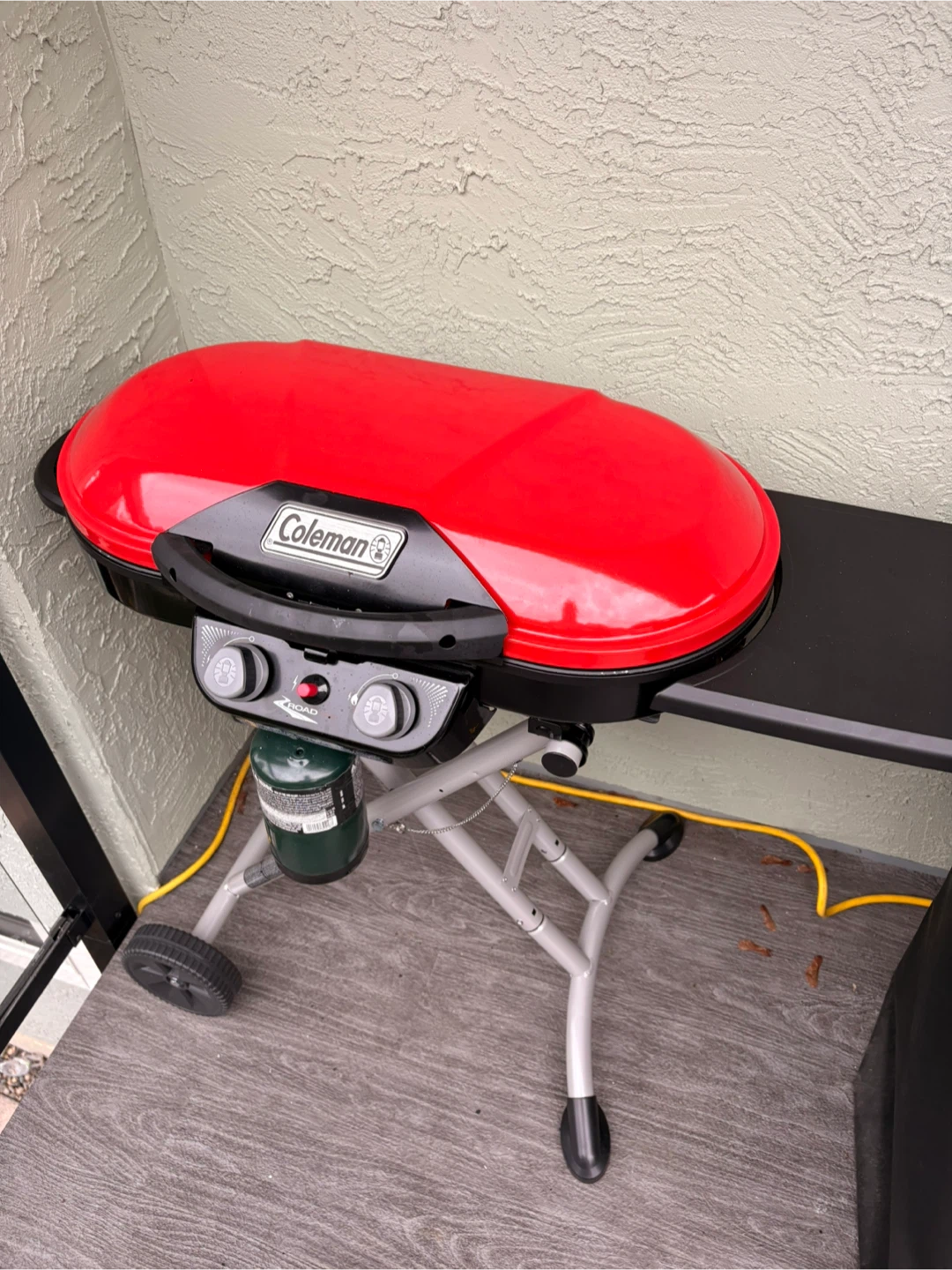 Coleman RoadTrip Xcursion  Portable Propane Grill