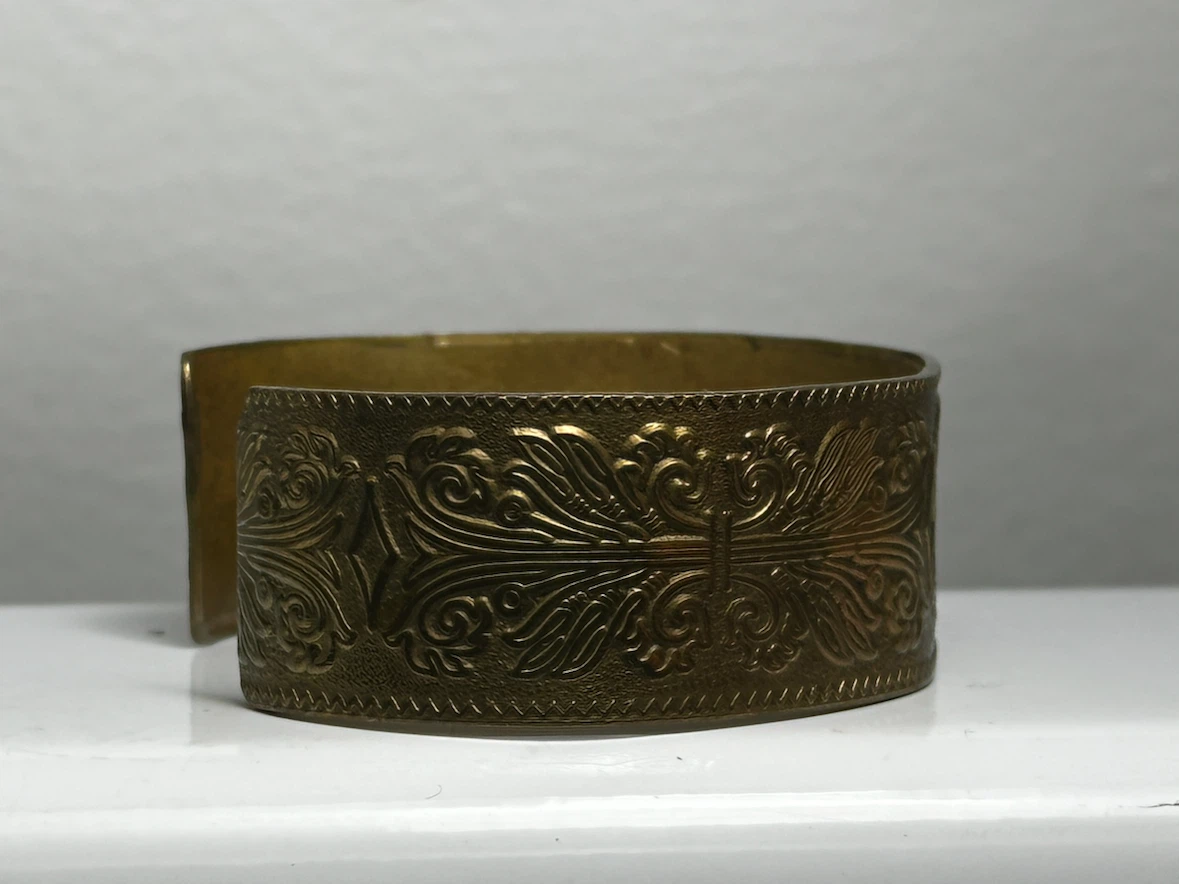 Vintage Embossed Brass Scroll Cuff Bracelet - photo 2