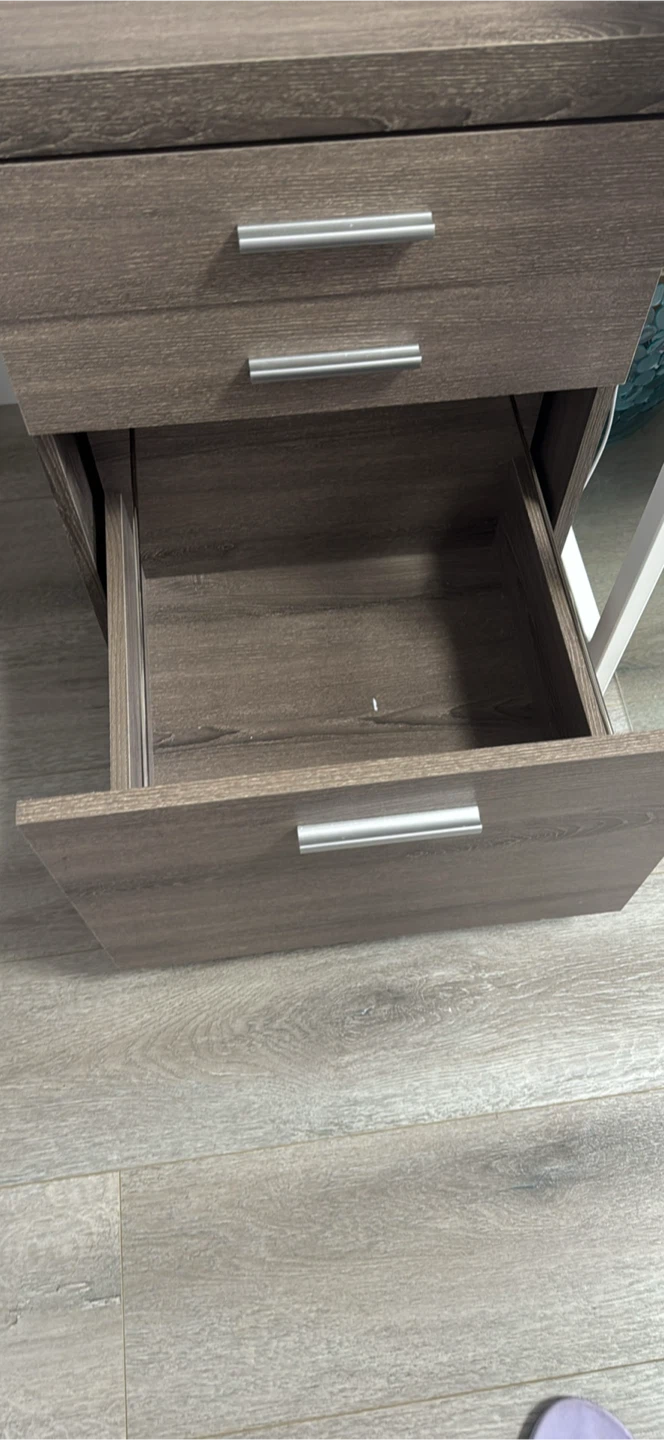 3-Drawer Mobile Filing Cabinet - photo 2