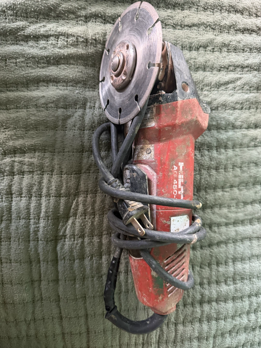 Hilti AG 450-7 Angle Grinder