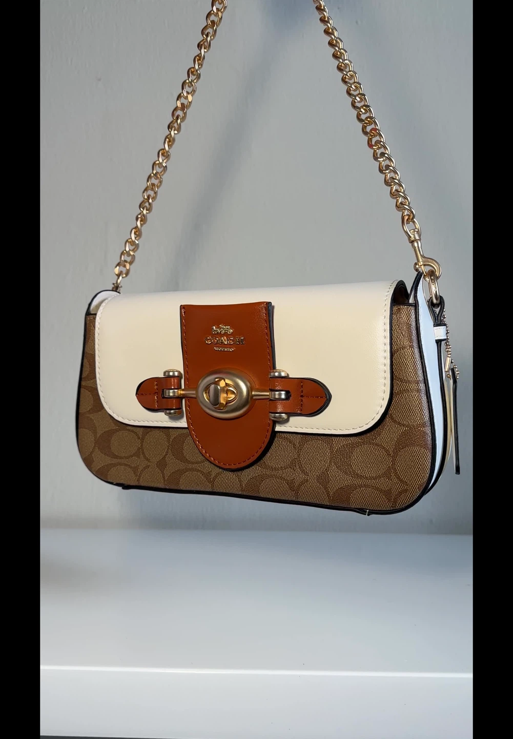 Coach Signature Canvas Shoulder Bag