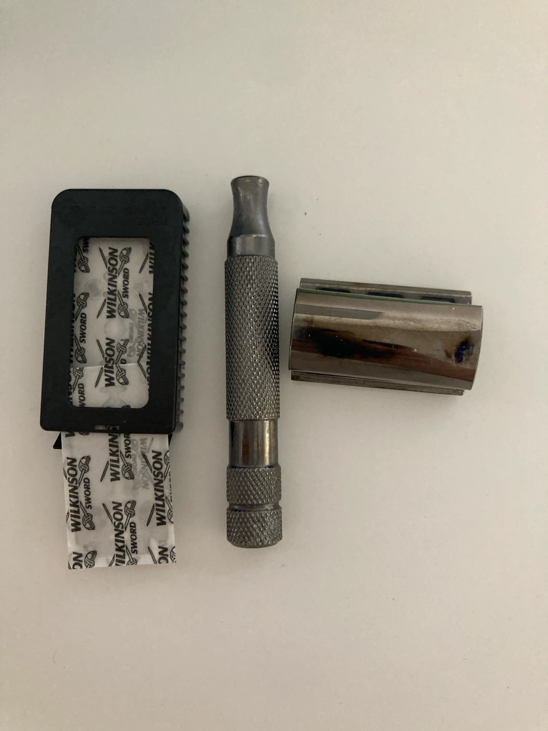 Wilkinson Sword Double Edge Safety Razor & Blades - photo 3