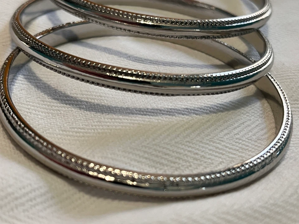 Set of 3 Silver Tone Bangle Bracelets