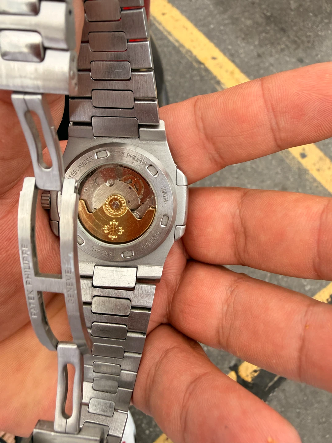 Patek Philippe Nautilus Watch - photo 2