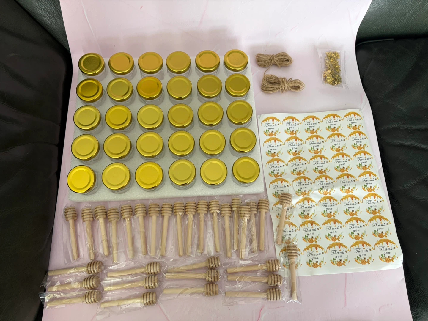 $20 for 30 Pack 1.5oz/44.35mL Hexagon Mini Glass Honey Jars Set - photo 2