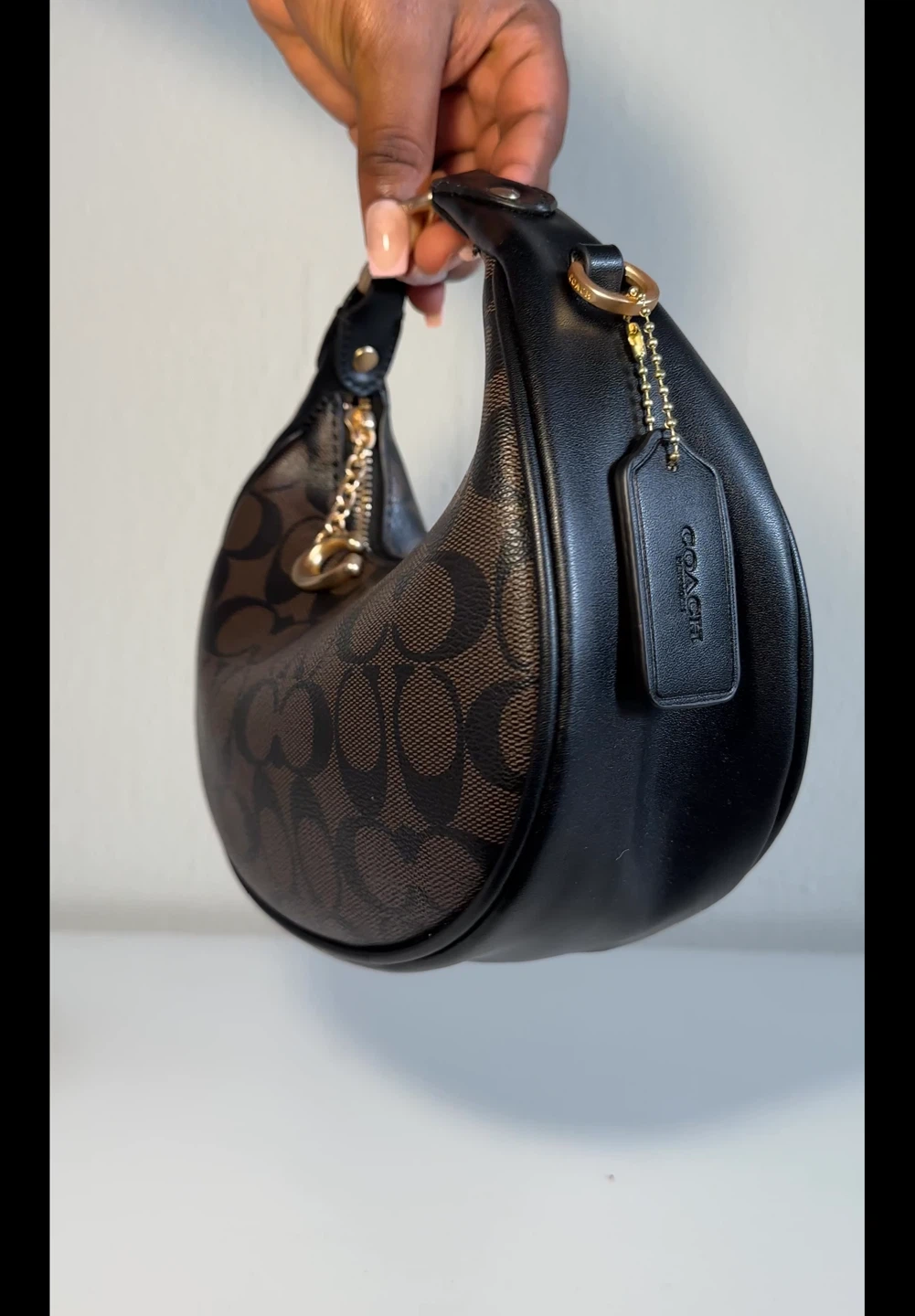 Coach Signature Hobo Bag - photo 2