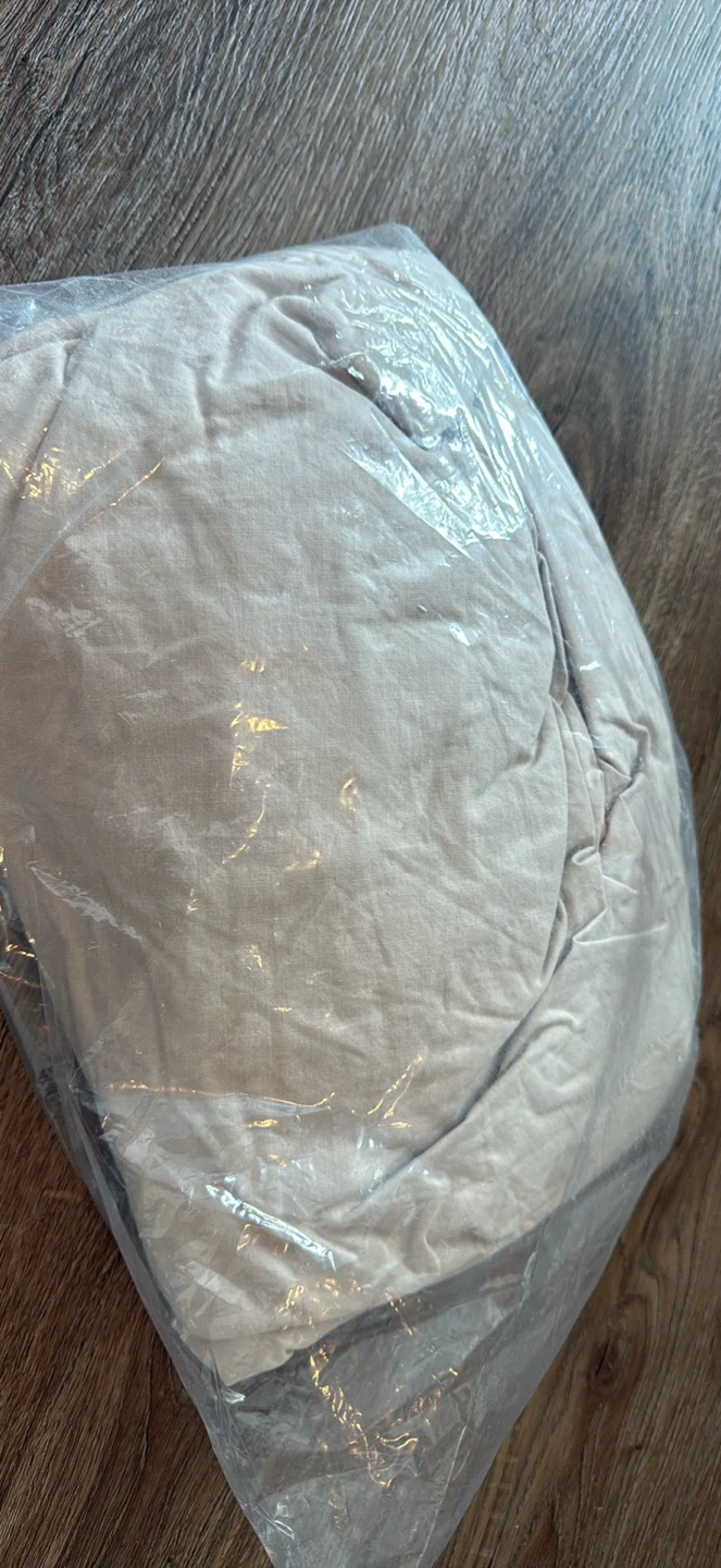 Assorted Bedding and Pillowcases