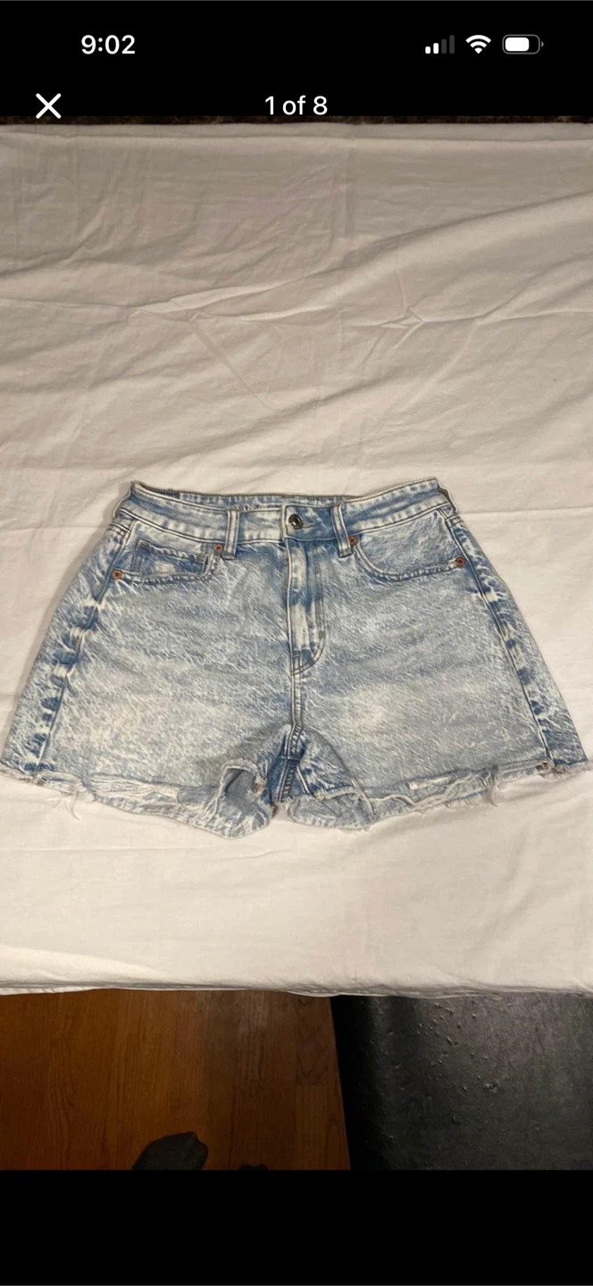 American Eagle Light Wash Distressed Jean Shorts