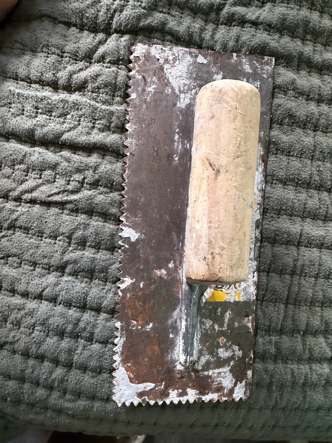 Metal Notched Trowel