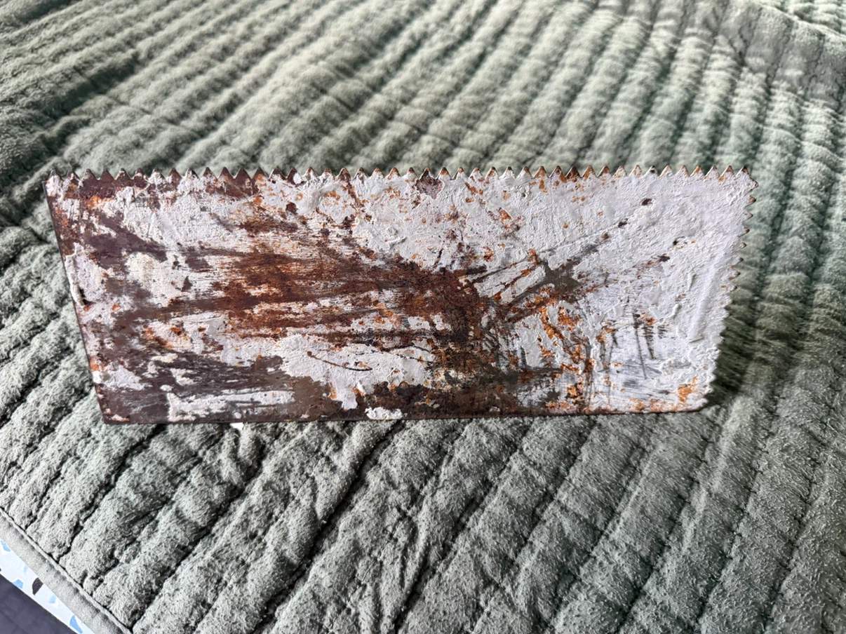 Metal Notched Trowel - photo 2