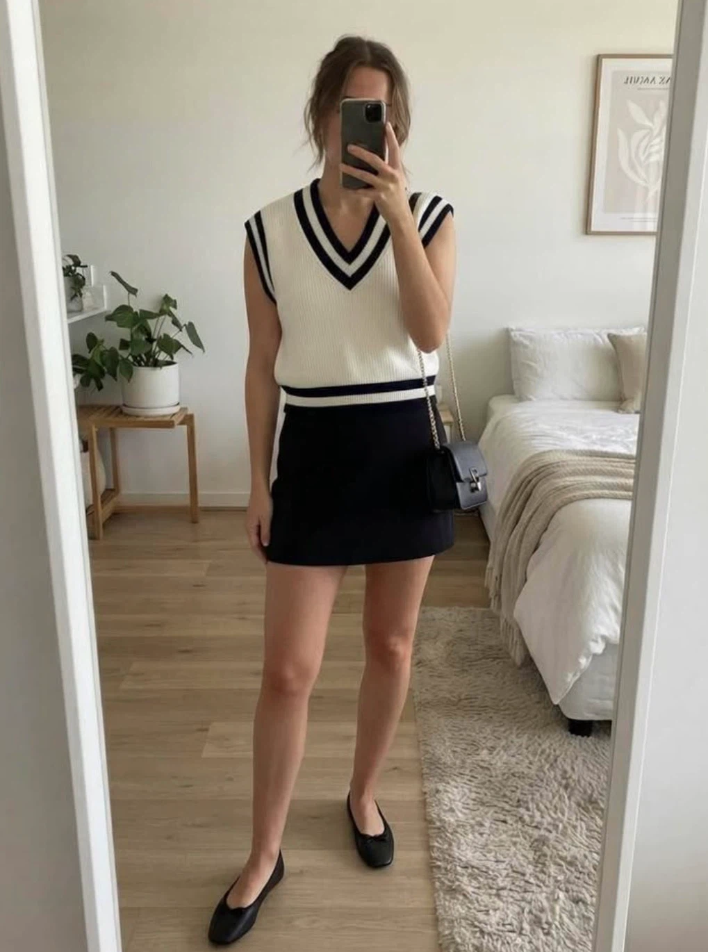 Dotti V-Neck Knit Vest White and Black
