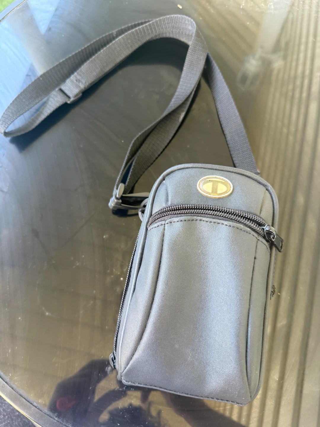 Vintage Camera Bags – Sony Cyber-shot + Leather – Y2K/Digicam
