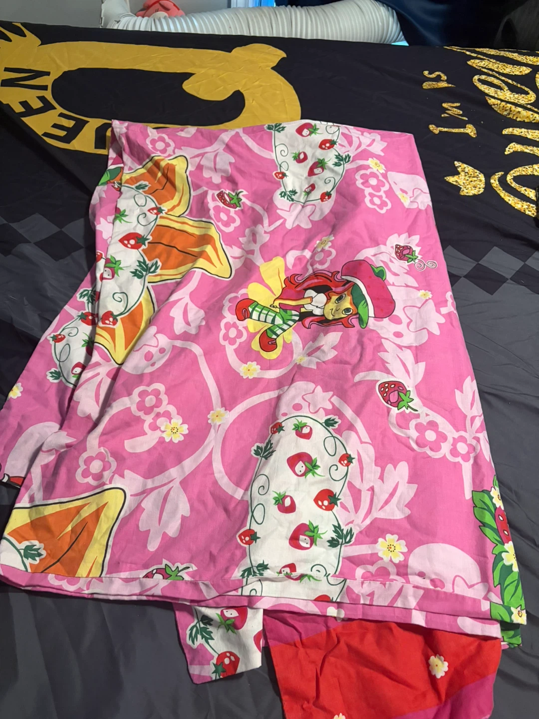 Strawberry Shortcake Twin comforter