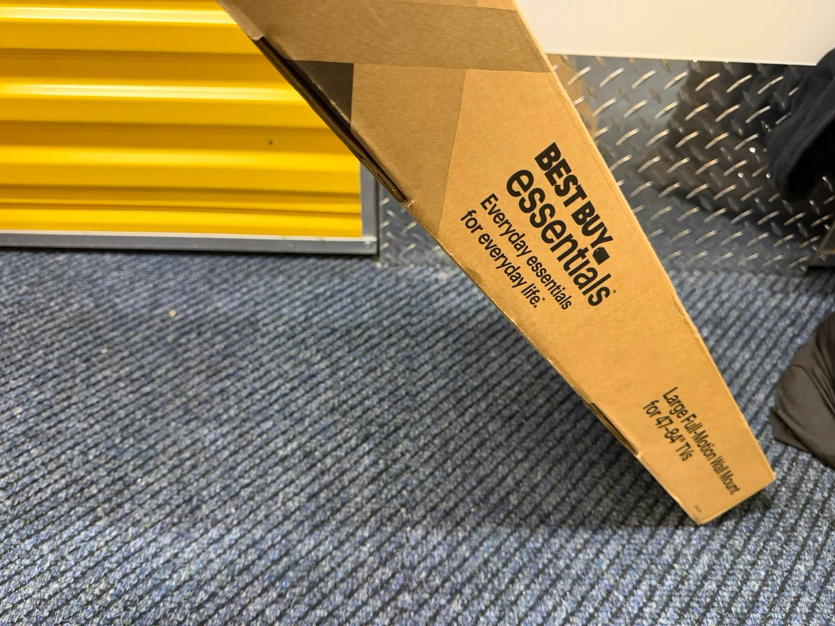 Soporte para TV nuevo en caja