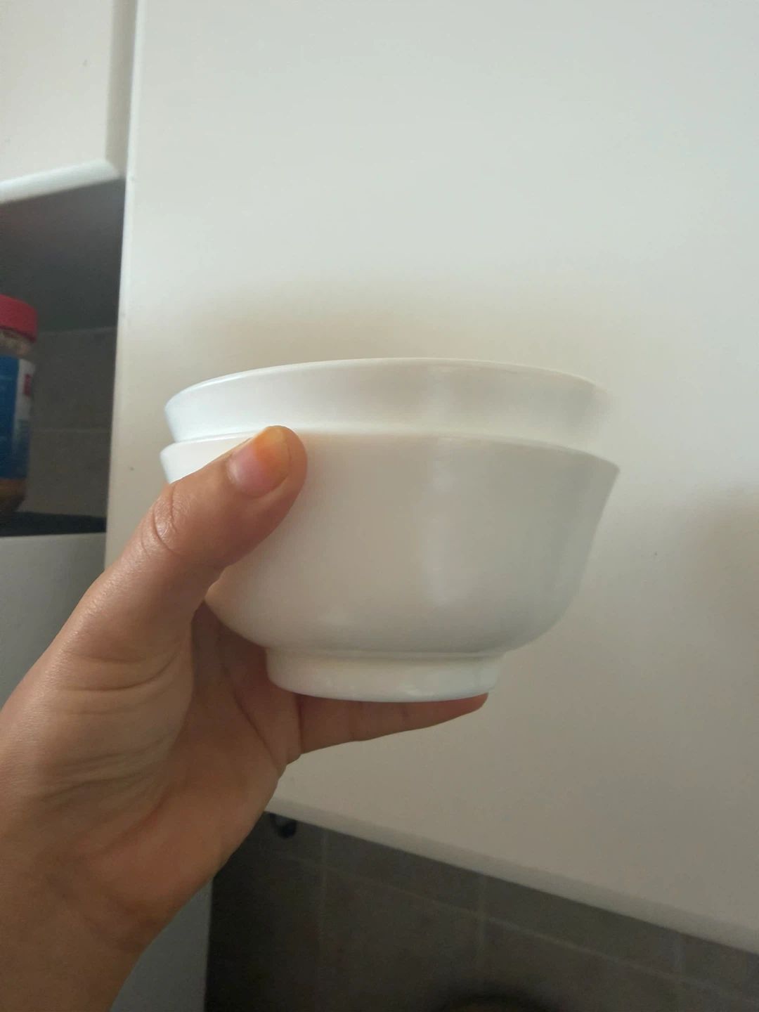 Two white bowls - photo 3