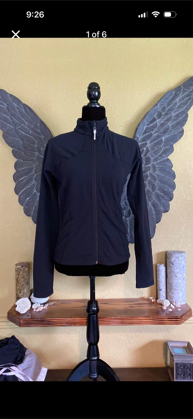 Lululemon Black Shape Up Jacket