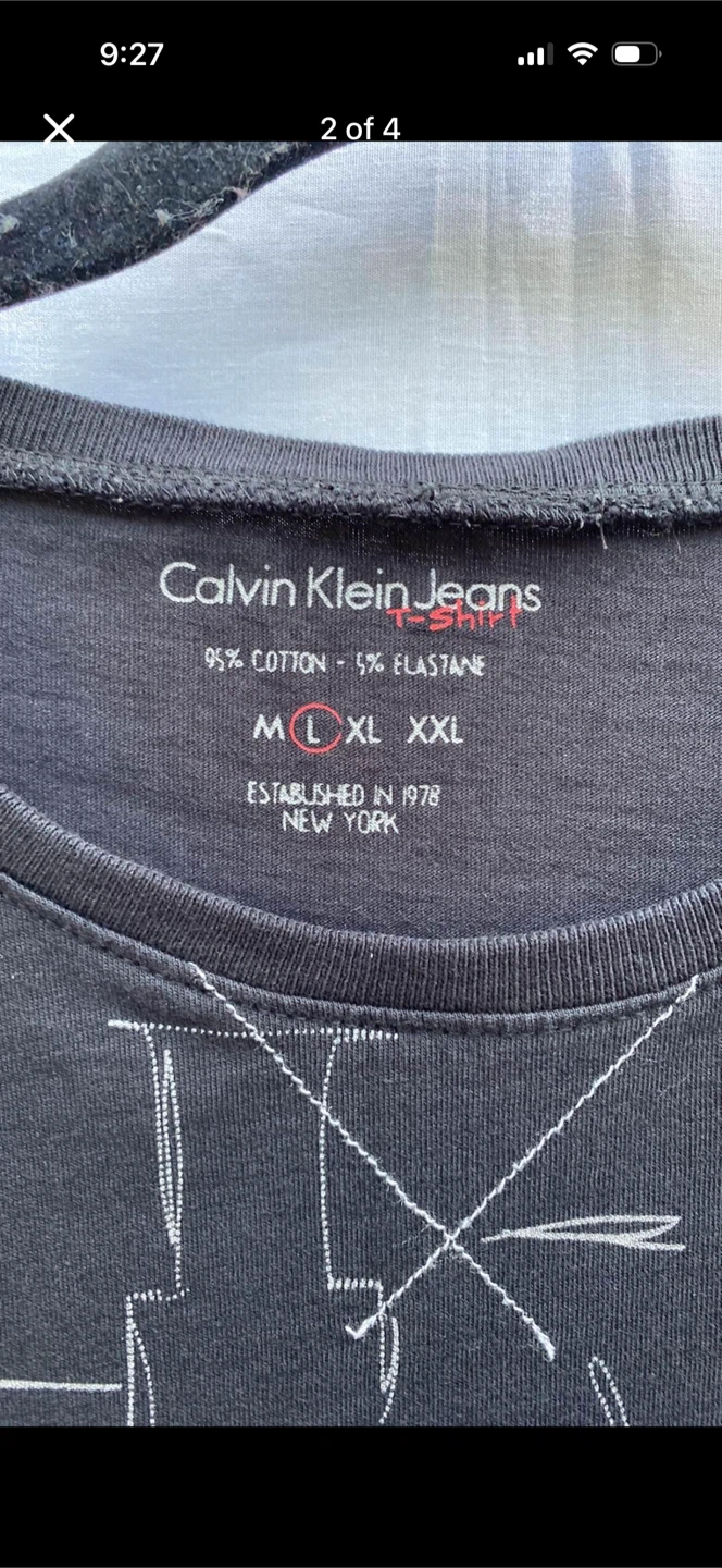 Calvin Klein Tee Shirt - photo 3