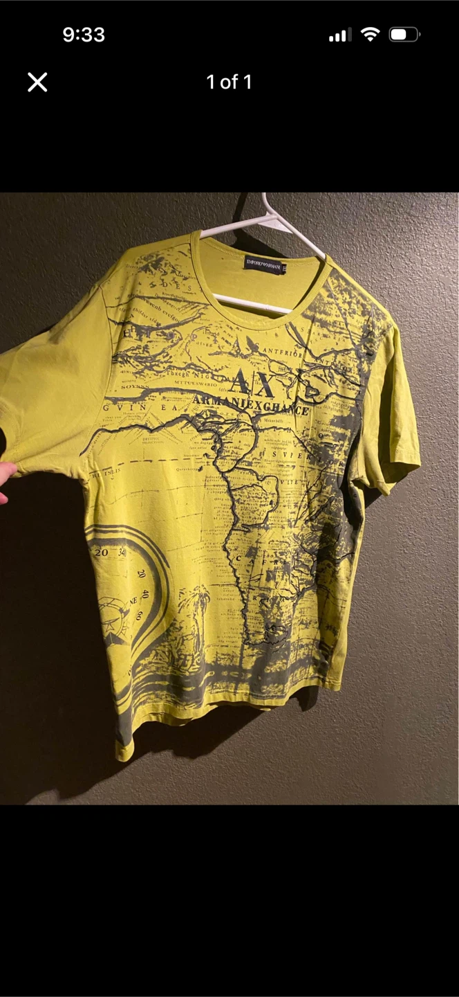 Mens large shirt