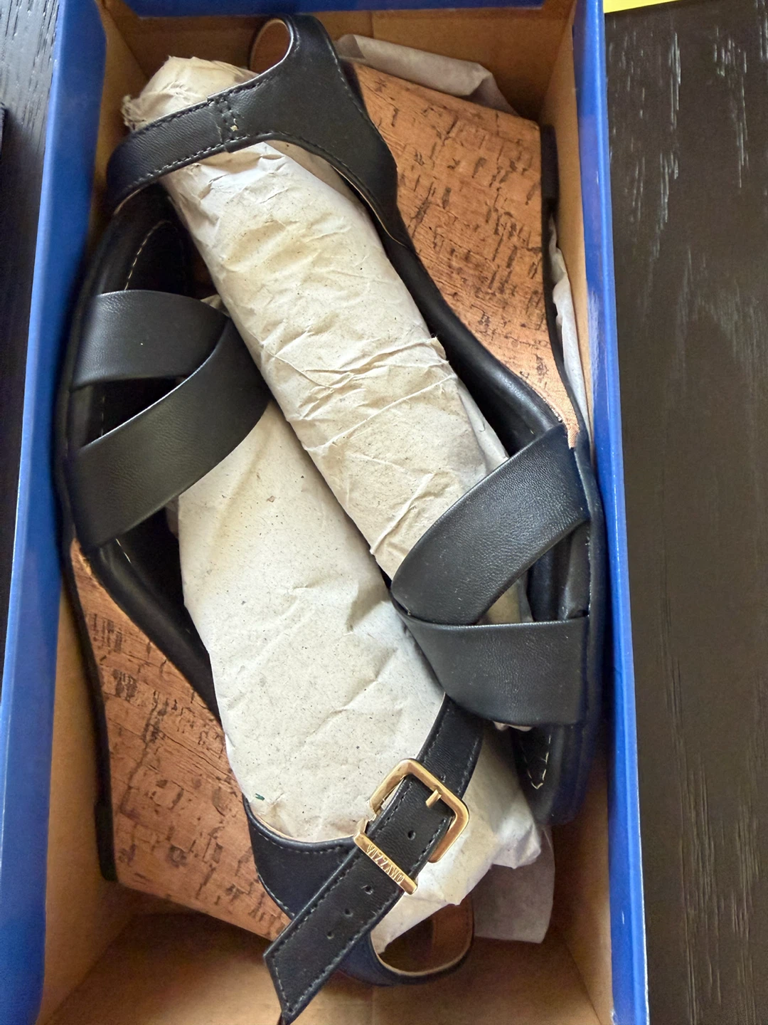 Vizzano Black Wedge Sandals - photo 2