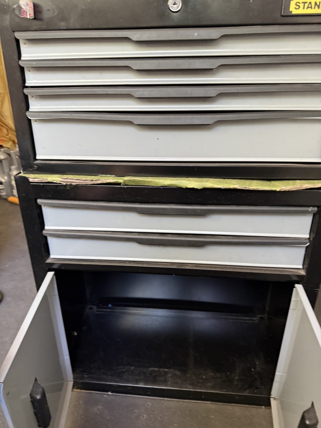 Stanley Metal Tool Cabinet - photo 4