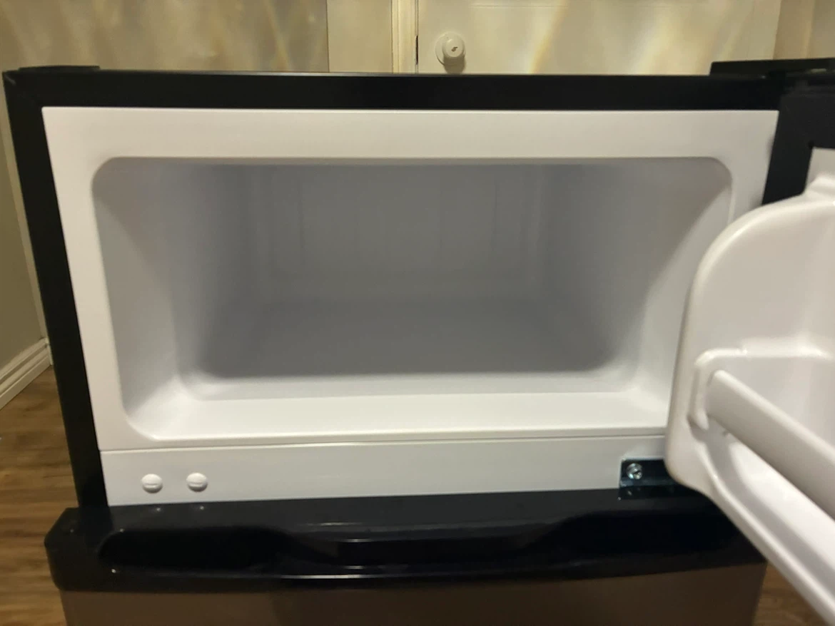 Insignia Mini Fridge - photo 2